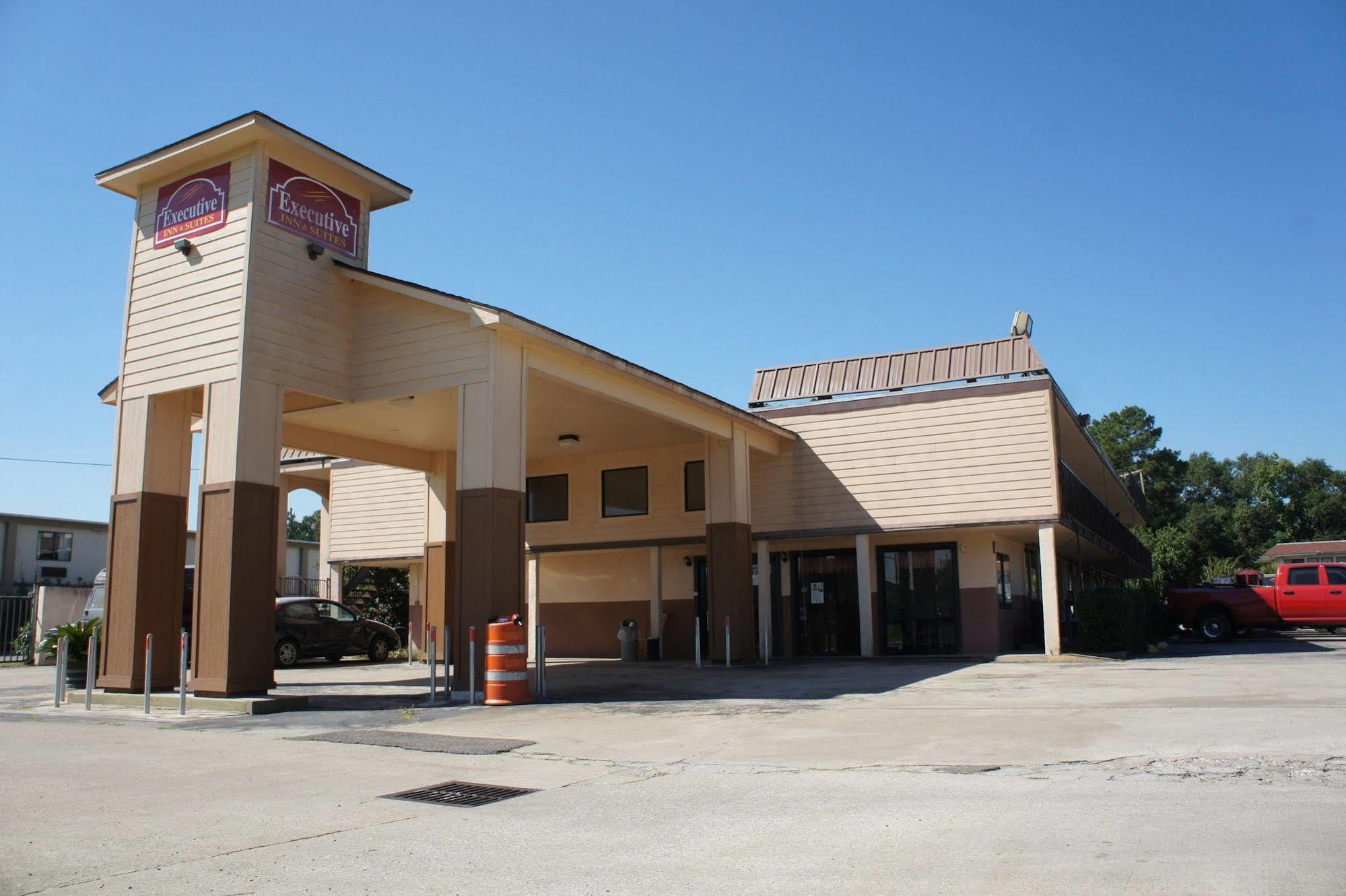 Executive Inn & Suites Orange Bagian luar foto